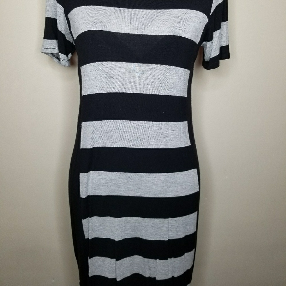 Striped Goodness - Picture 2 of 4